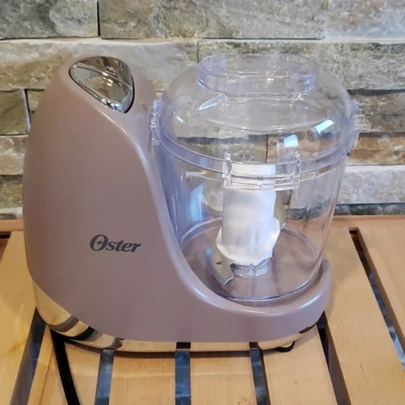 Oster Three Cup Chopper, 2 Speed Settings - Picture 2 of 5